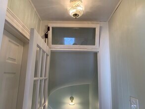 6 Lexington St, Unit 2 in Boston, MA - Building Photo - Building Photo