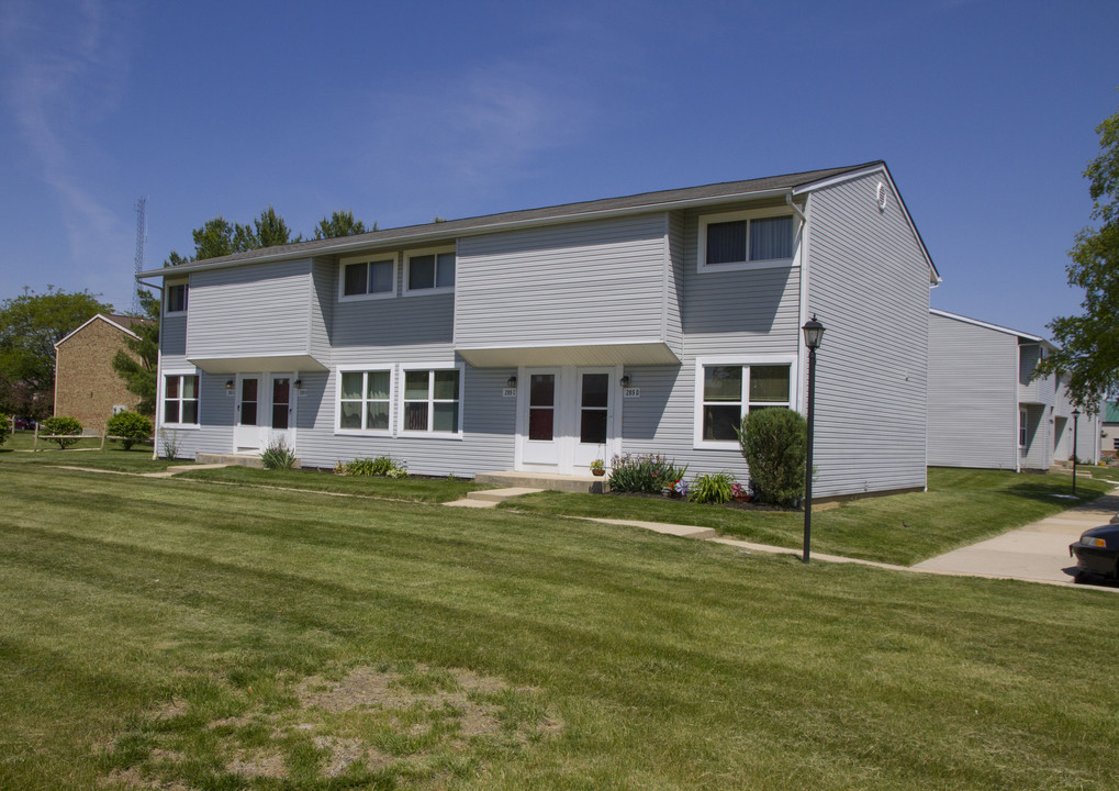 Elms Apartments in London, OH - Building Photo