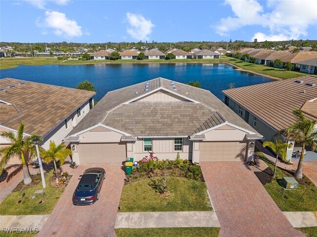 1095 Rolling Brk Ln in Naples, FL - Building Photo - Building Photo