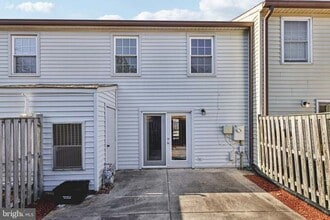 5555 First Statesman Ln, Unit 5555 in Alexandria, VA - Building Photo - Building Photo