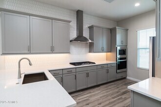 5128 E Coolbrook Ave in Scottsdale, AZ - Building Photo - Building Photo