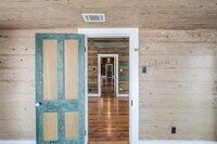 2017 Elysian St photo'