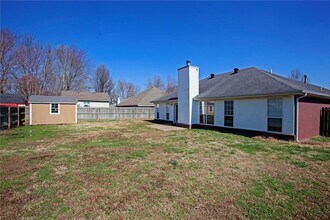 281 Stein St in Centerton, AR - Building Photo - Building Photo