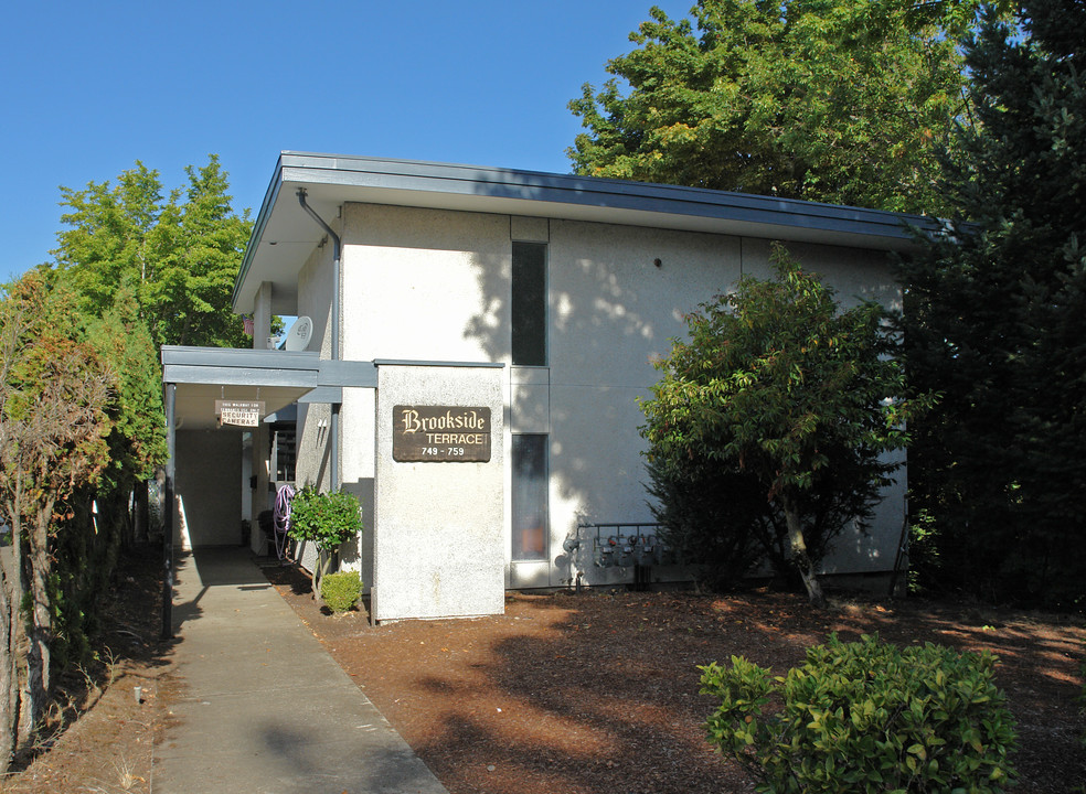 Brookside Terrace in Salem, OR - Building Photo