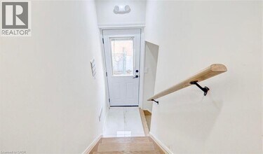 35 Darlingside Dr in Toronto, ON - Building Photo - Building Photo