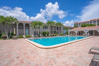 250 NE 20th St, Unit 419 in Boca Raton, FL - Building Photo - Building Photo