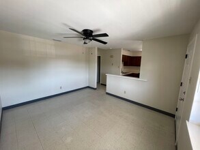 3801 Salinas Ave in Laredo, TX - Building Photo - Building Photo