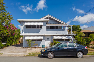 808 Makaleka Ave in Honolulu, HI - Building Photo - Building Photo