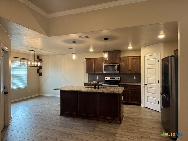 7702 Blue Nile Dr in Killeen, TX - Foto de edificio - Building Photo
