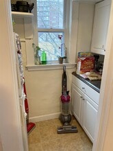 8 Sanborn Ave, Unit 3 in Somerville, MA - Building Photo - Building Photo