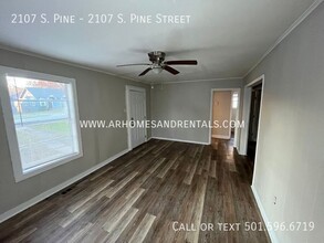 2107 S Pine St in Little Rock, AR - Building Photo - Building Photo