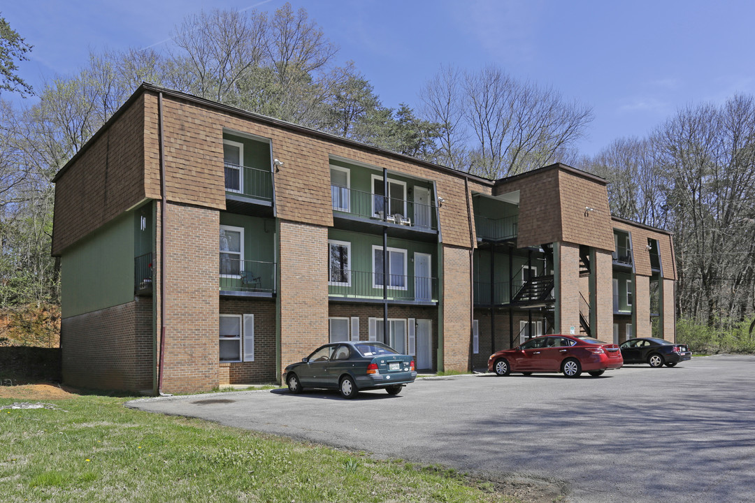 Wrights Ferry Apartments in Knoxville, TN - Building Photo