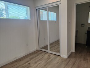 14752 Vincennes St in Panorama City, CA - Building Photo - Building Photo