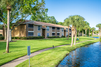 Forestlake Apartments in Daytona Beach, FL - Building Photo - Building Photo