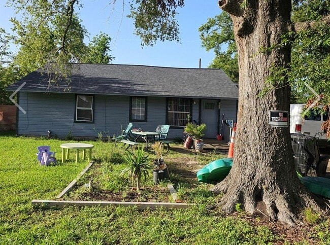 5930 Southtown St in Houston, TX - Building Photo - Building Photo