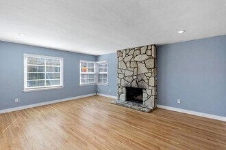 435 Longfellow Ave in Hermosa Beach, CA - Building Photo - Building Photo