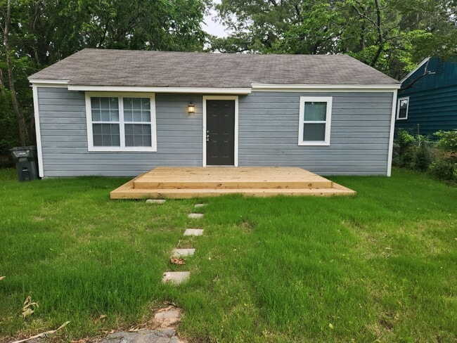 property at 4608 Princeton Dr