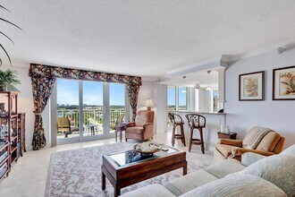 500 Ocean Dr, Unit W11B in Juno Beach, FL - Building Photo - Building Photo