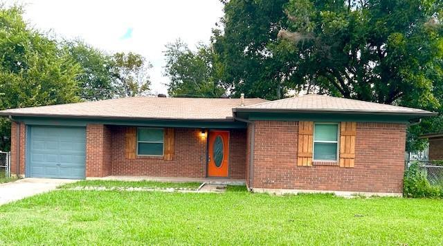 property at 609 E Centennial St
