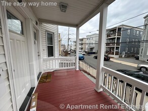 18 Belknap St, Unit 29-31 Belknap St #2 in Somerville, MA - Building Photo - Building Photo