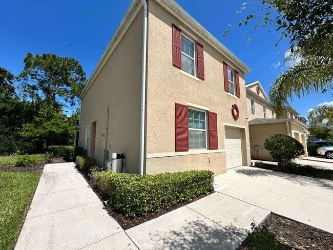 property at 471 Arbor Lakes Dr