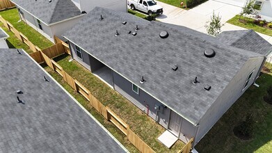 30527 Bladnoch Ln in Waller, TX - Building Photo - Building Photo