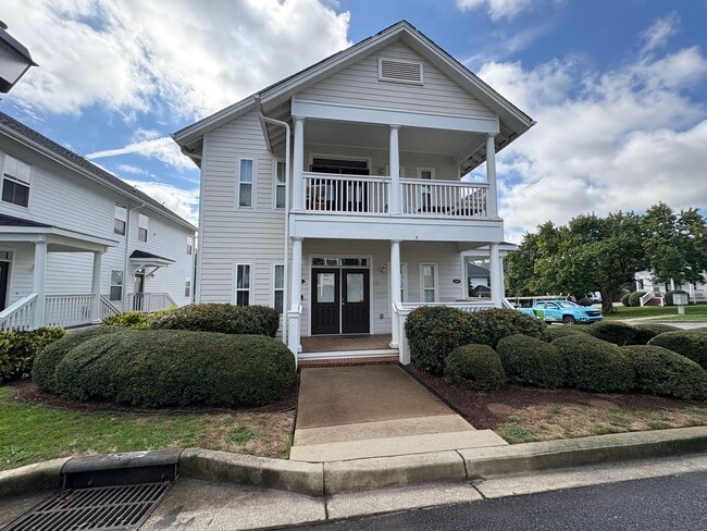 15A Oakhurst Ave