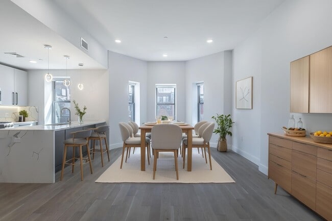 169 Newbury St, Unit #3