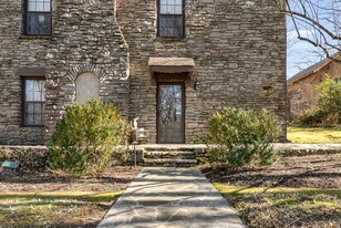 4304 Brush Hill Rd in Nashville, TN - Building Photo