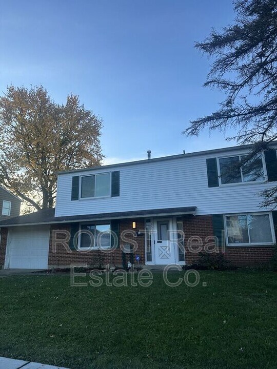 3535 Panama Dr in Westerville, OH - Building Photo