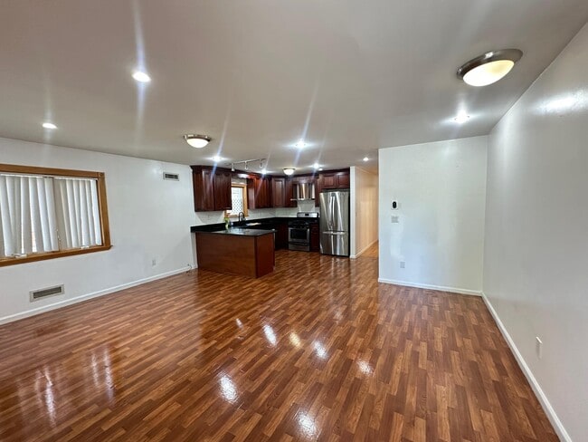 50-24 190th St in Queens, NY - Building Photo - Building Photo