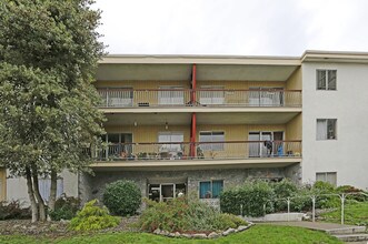 615 3rd Ave in New Westminster, BC - Building Photo - Building Photo