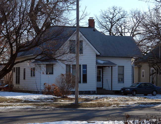 1331 24th St in Des Moines, IA - Foto de edificio - Building Photo