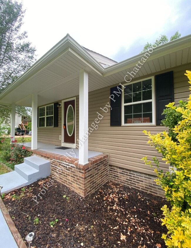 37 Anderson Rd in Ringgold, GA - Foto de edificio - Building Photo