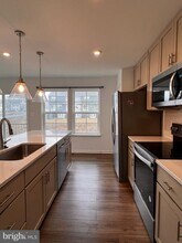 21 Scrub Pne Ct in Bunker Hill, WV - Building Photo - Building Photo