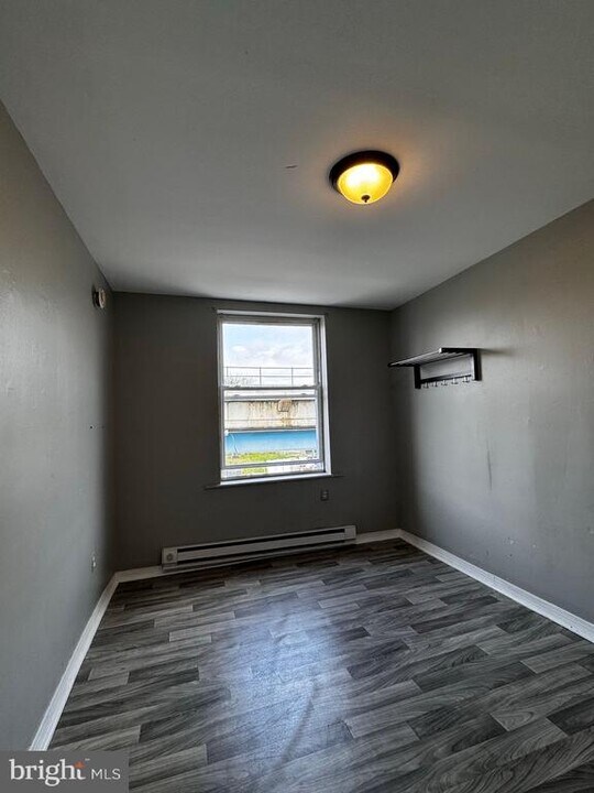 5310 Market St in Philadelphia, PA - Building Photo