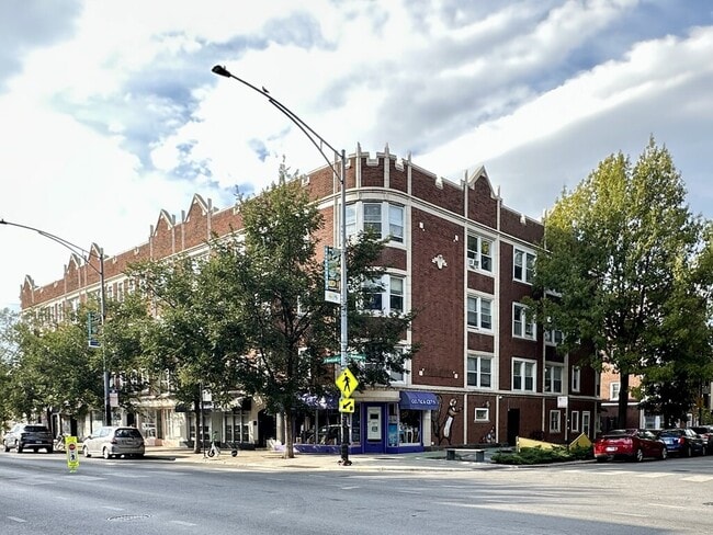 property at 4400 N Winchester Ave