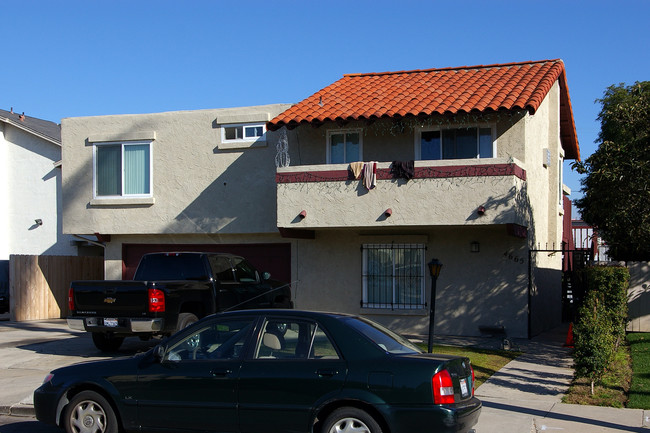 4665 36th St in San Diego, CA - Building Photo - Building Photo