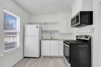 1133 W Clay St in Houston, TX - Building Photo - Building Photo