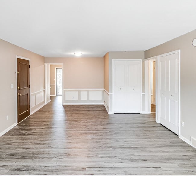 Creekwood Apartments