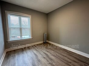 6631 S Ellis Ave in Chicago, IL - Building Photo - Building Photo