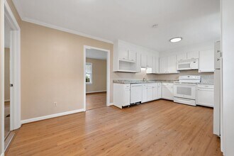 406 November St in Garner, NC - Building Photo - Building Photo
