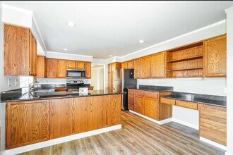 14927 SE 184th St in Renton, WA - Building Photo - Building Photo