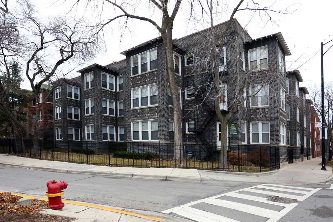 4407-09 N. Malden St. in Chicago, IL - Building Photo