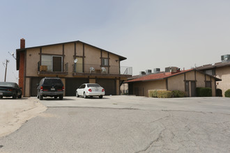 18383 Taloga Rd in Apple Valley, CA - Building Photo - Primary Photo