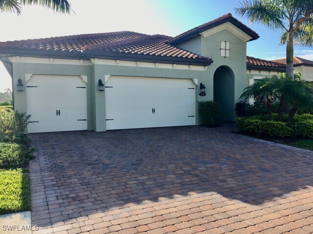 property at 1414 Mockingbird Dr