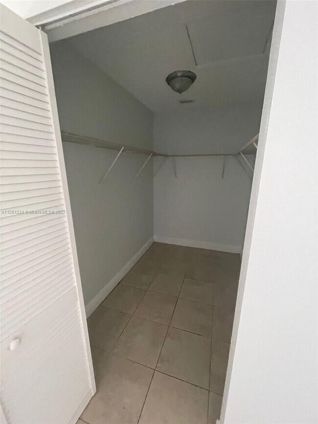 757 NW 95th Terrace-Unit -759 in Miami, FL - Building Photo - Building Photo