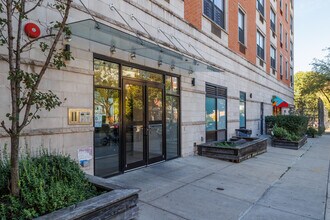 150 Clermont in Brooklyn, NY - Building Photo - Building Photo
