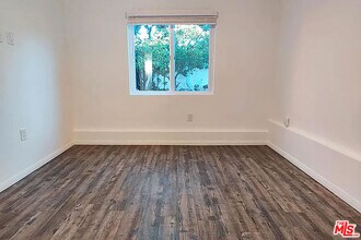 6720 Van Noord Ave in Los Angeles, CA - Building Photo - Building Photo