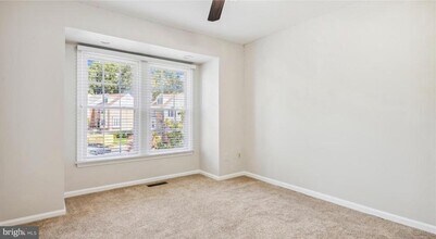 3915 Clares Ct in Fairfax, VA - Building Photo - Building Photo
